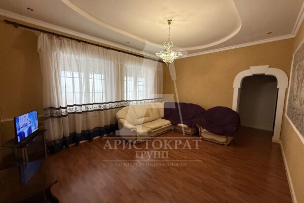 Дом, 222 кв.м — Пятигорск, Сиреневая улица, 6