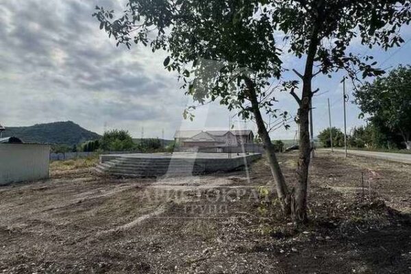 Участок — Новопролетарка хут., Эльбрусская улица, 20