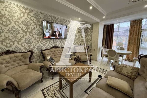 2-комн. квартира, 85 кв.м — Пятигорск, Железнодорожная улица, 123